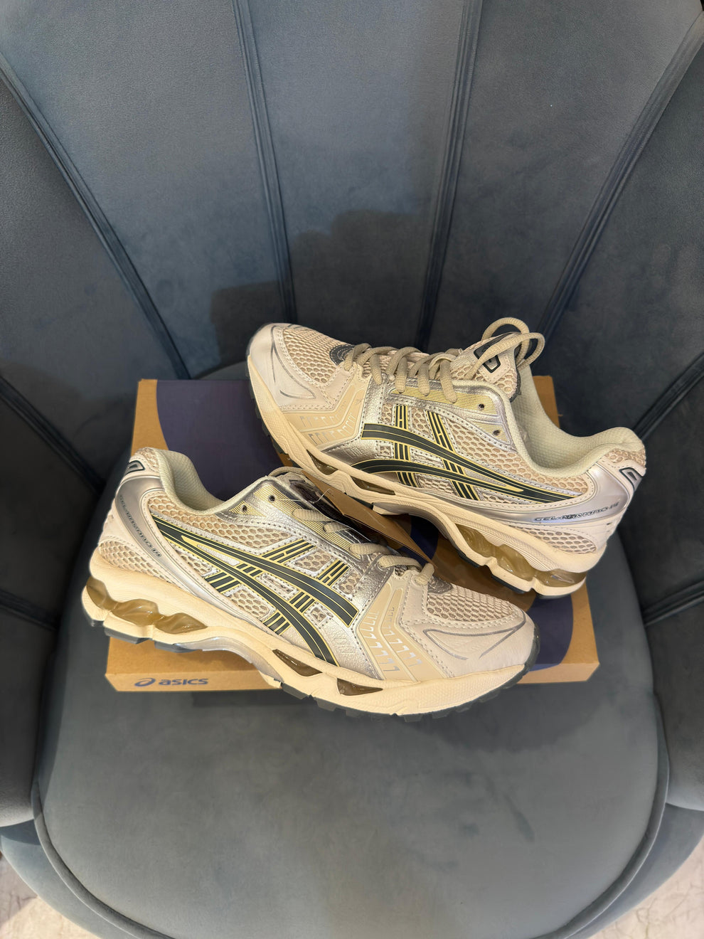 ASICS GEL KAYANO 14 BIRCH DARK