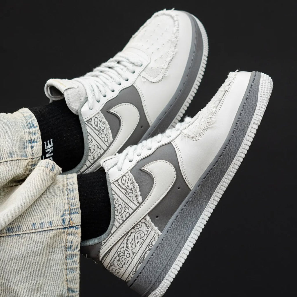 NIKE AIRFORCE BIG BANG WHITE GREY