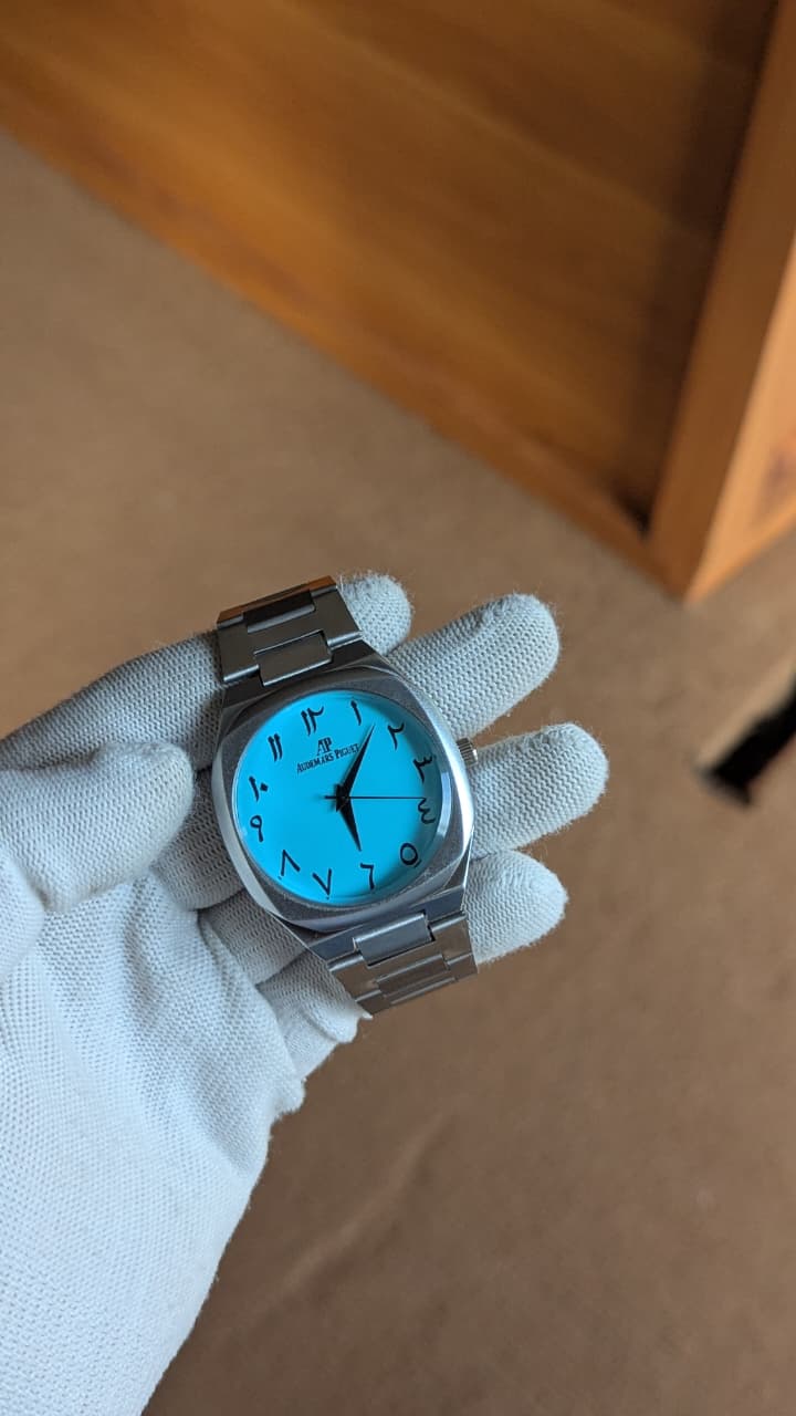 Arabic Aura Silver With Blue Dial