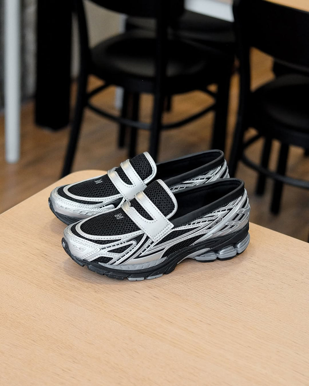 NEW BALANCE 1906L SILVER METALLIC