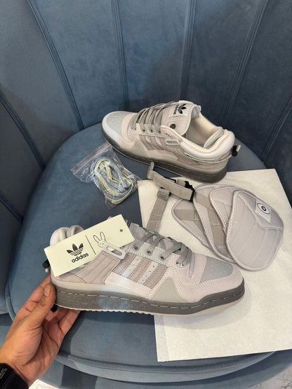 ADIDAS BAD BUNNY FORUM BUCKLE LOW GREY