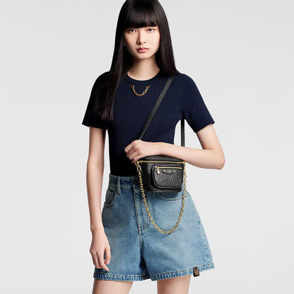 LV Handbag Black/Gold
