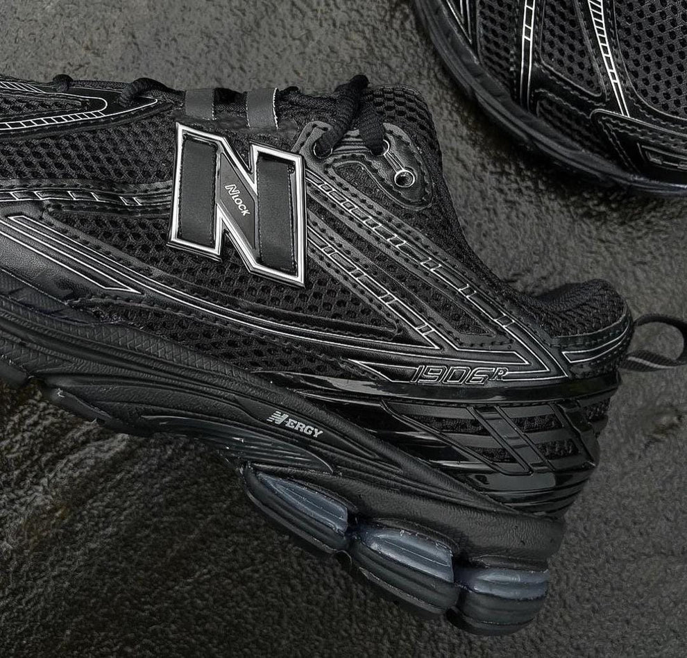 NEW BALANCE 1906R METALLIC BLACK