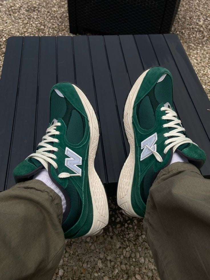 NEW BALANCE 2002R PROTECTION GREEN