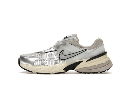 Nike V2k Run "Silver Metallic"