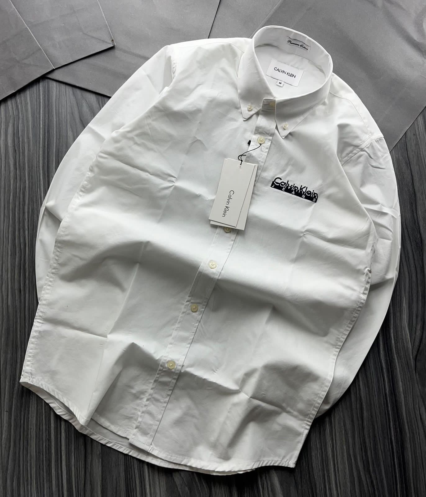 Calvin Klein Classic Fit Men