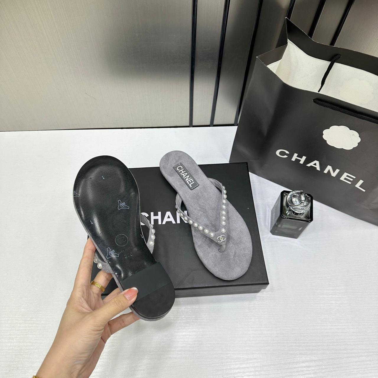 Chanel Sandals Women Gray/Pink