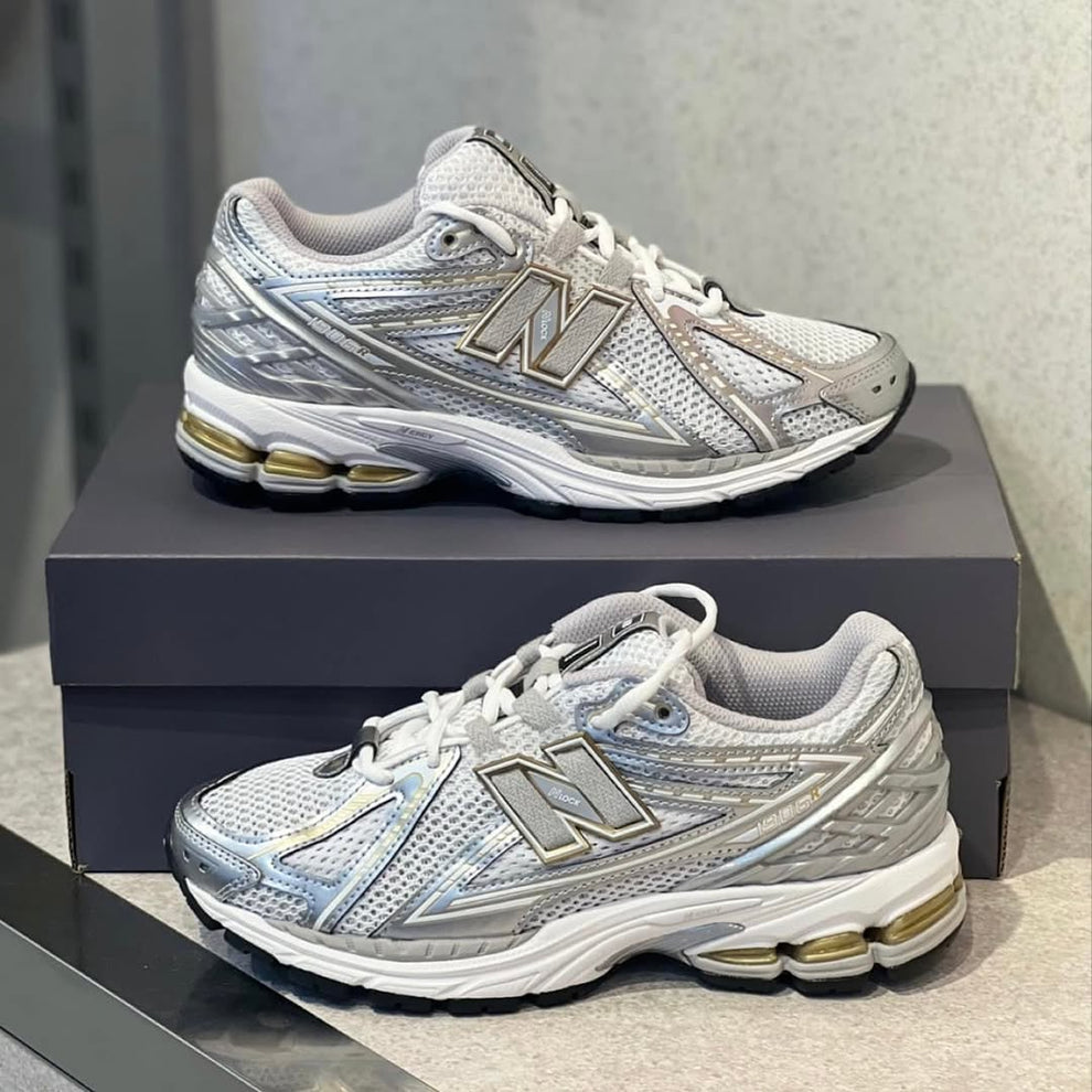 NEW BALANCE 1906R WHITE RAIN CLOUD METALLIC
