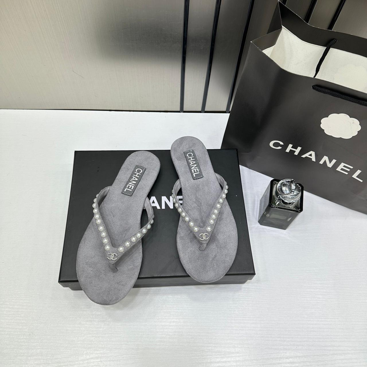 Chanel Sandals Women Gray/Pink