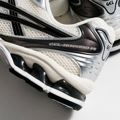 ASICS GEL KAYANO 14 CREAM BLACK / METALLIC PLUM