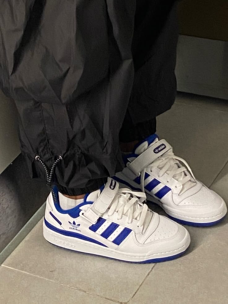 ADIDAS FORUM 84 UNIVERSITY BLUE